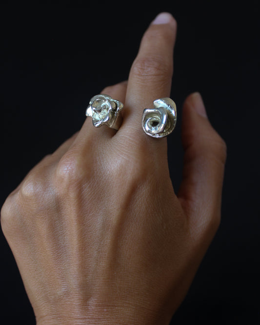 Dutch Tulip Alpaca Ring